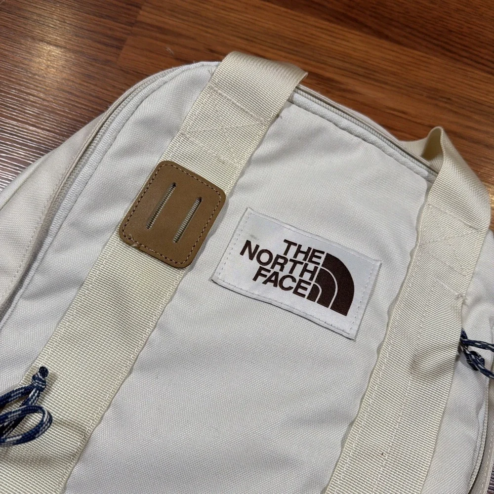 The North Face Tote Pack Backpack Flax Thyme Utility Brown NF0A3KYY Daypack